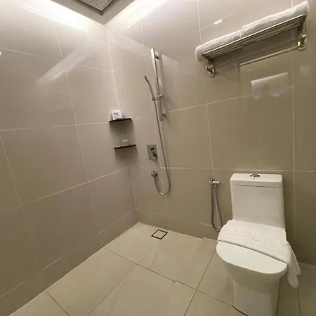 Geobay Hotel Johor Bahru Exterior photo
