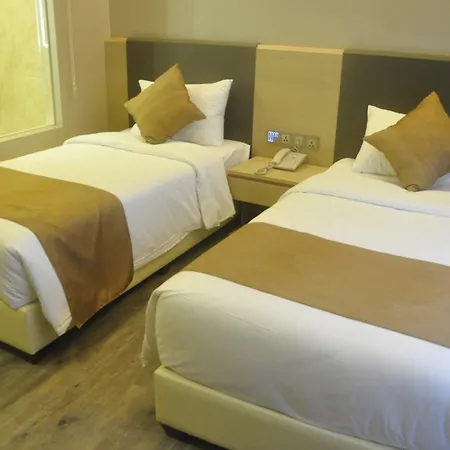 Geobay Hotel Johor Bahru Exterior photo