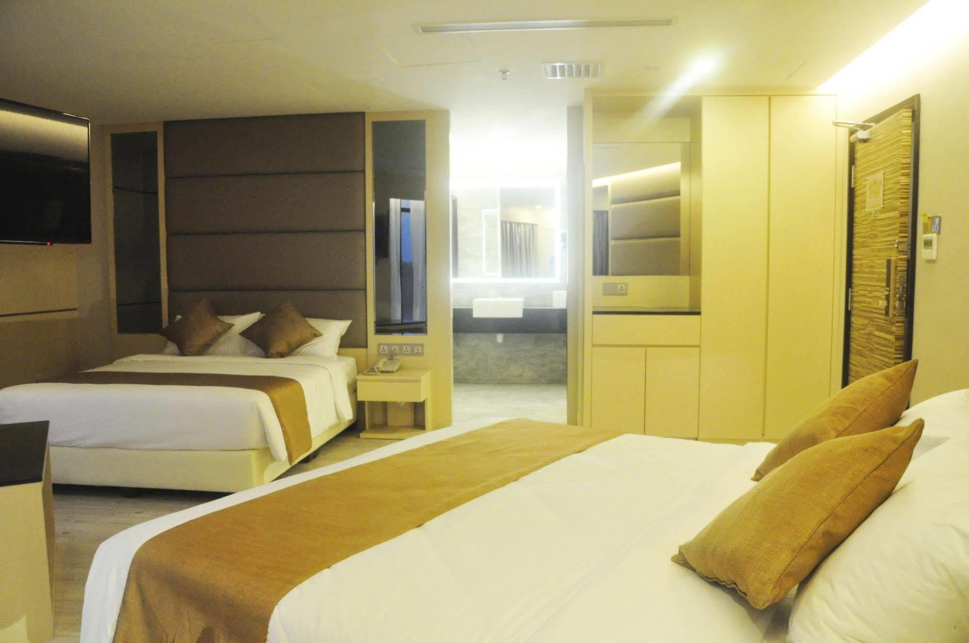 Geobay 3* Johor Bahru