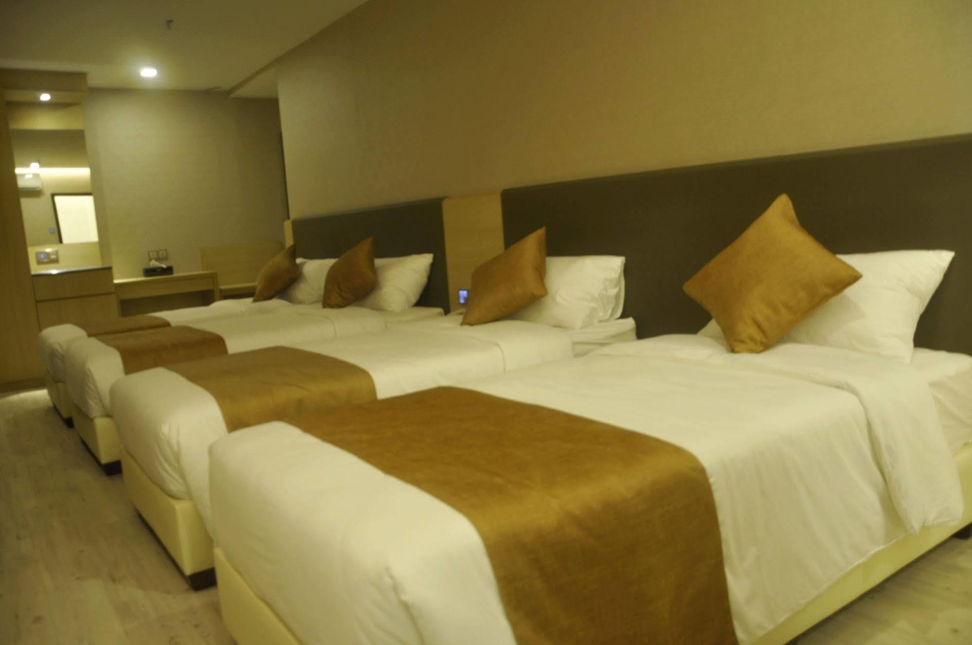Hotel Geobay 3*